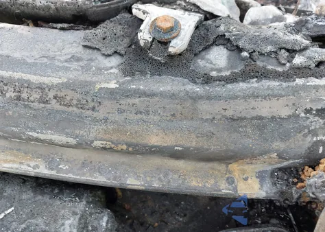 2024 BMW M8 Cabriolet Competition z USA, uszkodzony, nr VIN WBSDZ0C08RCR27173